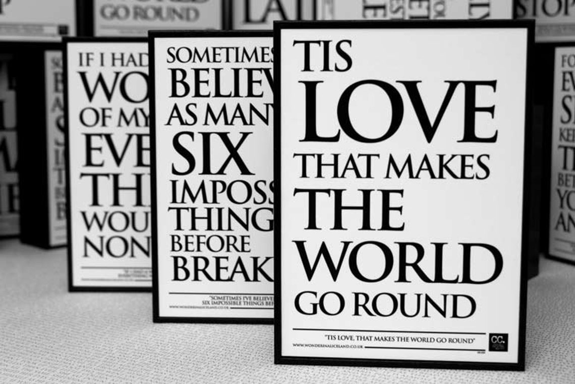 Alice in Wonderland Ingelijst citaat Waarom is Raven a Alice in Wonderland Ingelijst citaat Waarom is Raven a