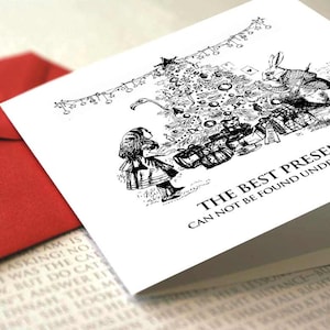 Alice au pays des merveilles - Les meilleurs cadeaux se trouvent sous aucun sapin, Carte de voeux, Noël, Citation au pays des merveilles, Alice, Chapelier fou