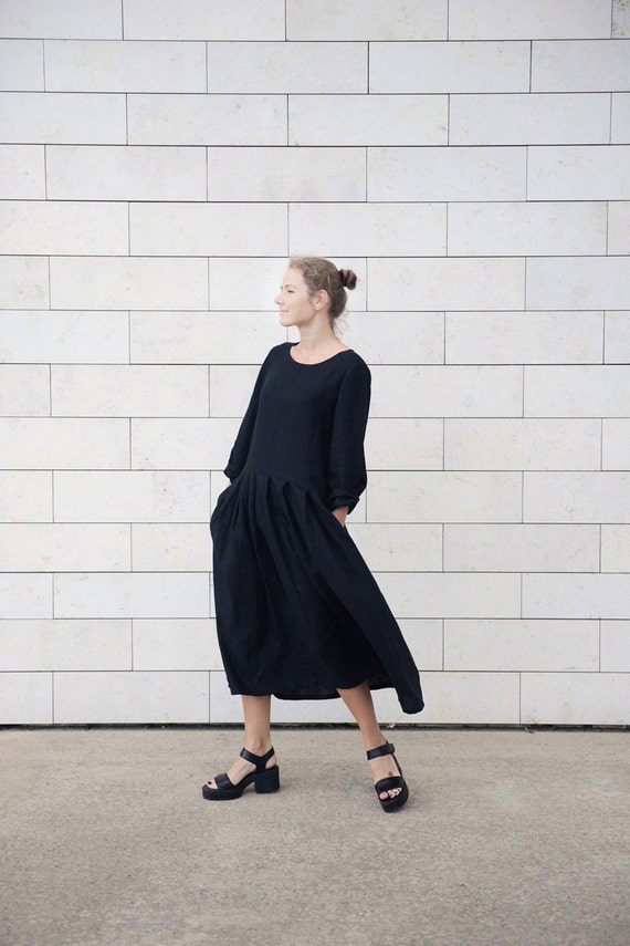 Black dress best sale with side pockets