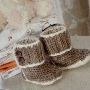 Cute Crochet Baby Pattern Make These as Warm Autumn Winter Gifts in Three Sizes Crocheting Tutorial Instant Digital Download