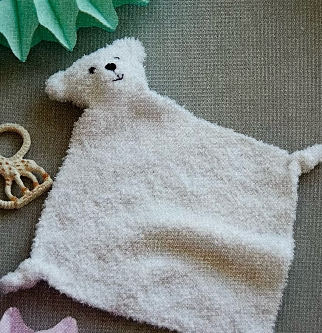 Knitted Snuggle Cuddle Bear Blanket Pattern Knitting Tutorial Handmade ...