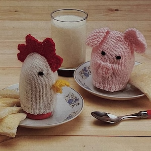 Ei gezellig breipatroon brei een schattige haan en een lief varkentje voor schattige eierwarmers breien tutorial instant digitale download