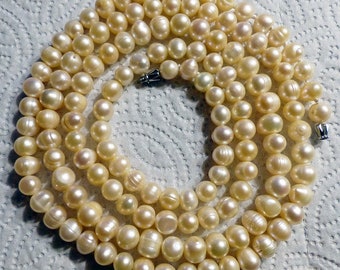 Free Ship: Beautiful 43" Chinese Freshwater Cultured Pearls