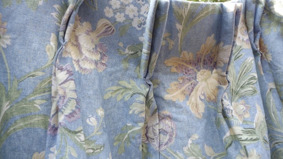 Rideaux lin Laura Ashley bleu avec pinces pli doublé | Etsy Rideaux lin Laura Ashley bleu avec pinces pli doublé | Etsy