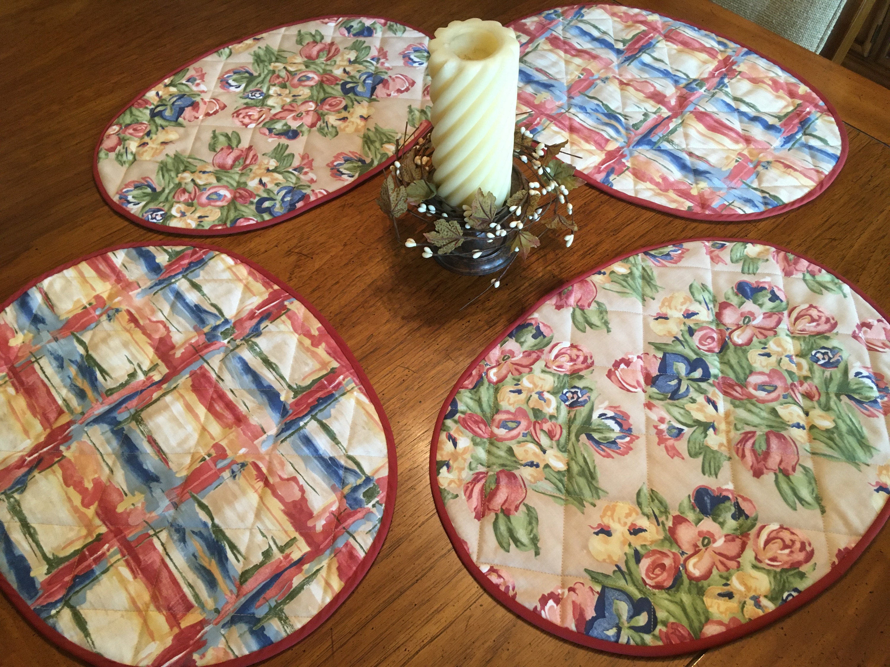 Reversible Oval Placemats Set of 4 Quilted Table Mats Etsy