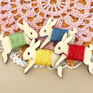 Bobinas de fio dental Bunny Rabbit | Porta-fios de madeira | Conjunto de 10