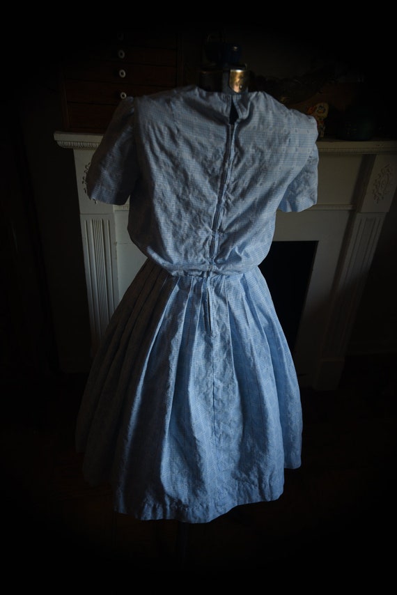 Small / Medium - Sweet Cotton 1950's Vintage Dress - image 8