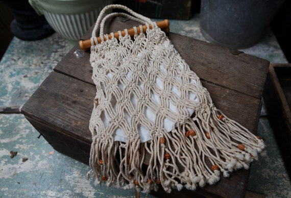 Vintage 1960's Macrame Bag - image 1