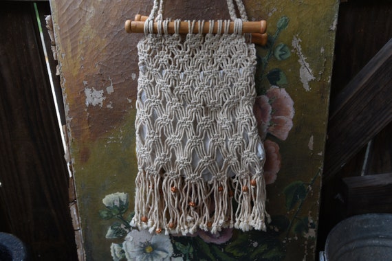 Vintage 1960's Macrame Bag - image 3