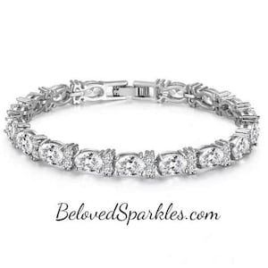 Melanie 7mm Clear Oval Cubic Zirconia Silver 7 inch Tennis Bracelet 7in-Oval CZ Faux Stimulate Diamond Moissanite Bridal Wedding Bracelet