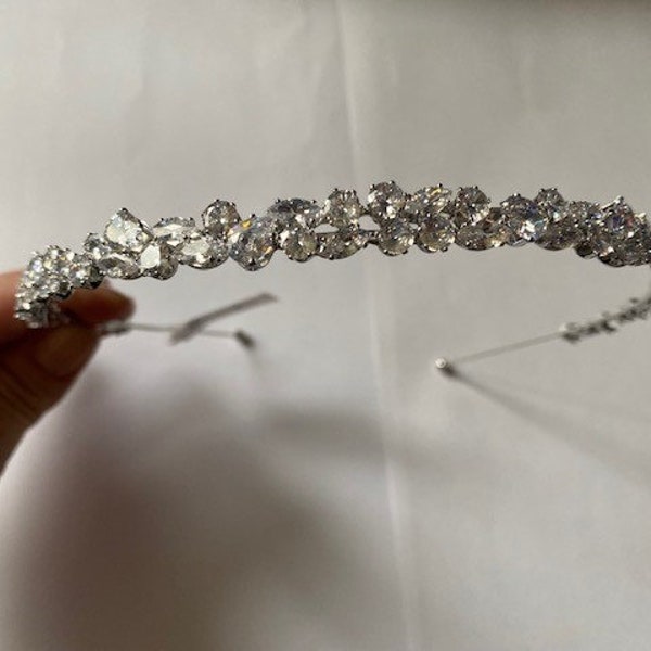 Amber Delicate Cubic Zirconia Cluster Silver Bridal Headband-Classic Vintage Crystal Headband-Wedding Bride Bridesmaid Flowergirl Headband