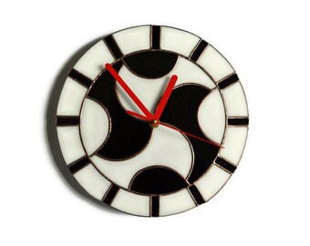 Black and White Retro Round Wall Clock 10 Inch - Unique Stained Glass Decor for Home or Office