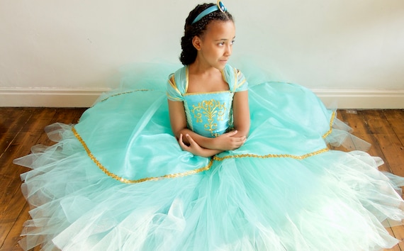 jasmine inspired prom dress