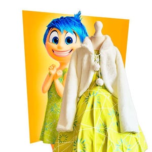 Weltbuchtag Joy (Inside Out) inspiriertes ärmelloses Flare-Kleid für Mädchen, erhältlich bis Größe 10 KOSTENLOSE Perücke