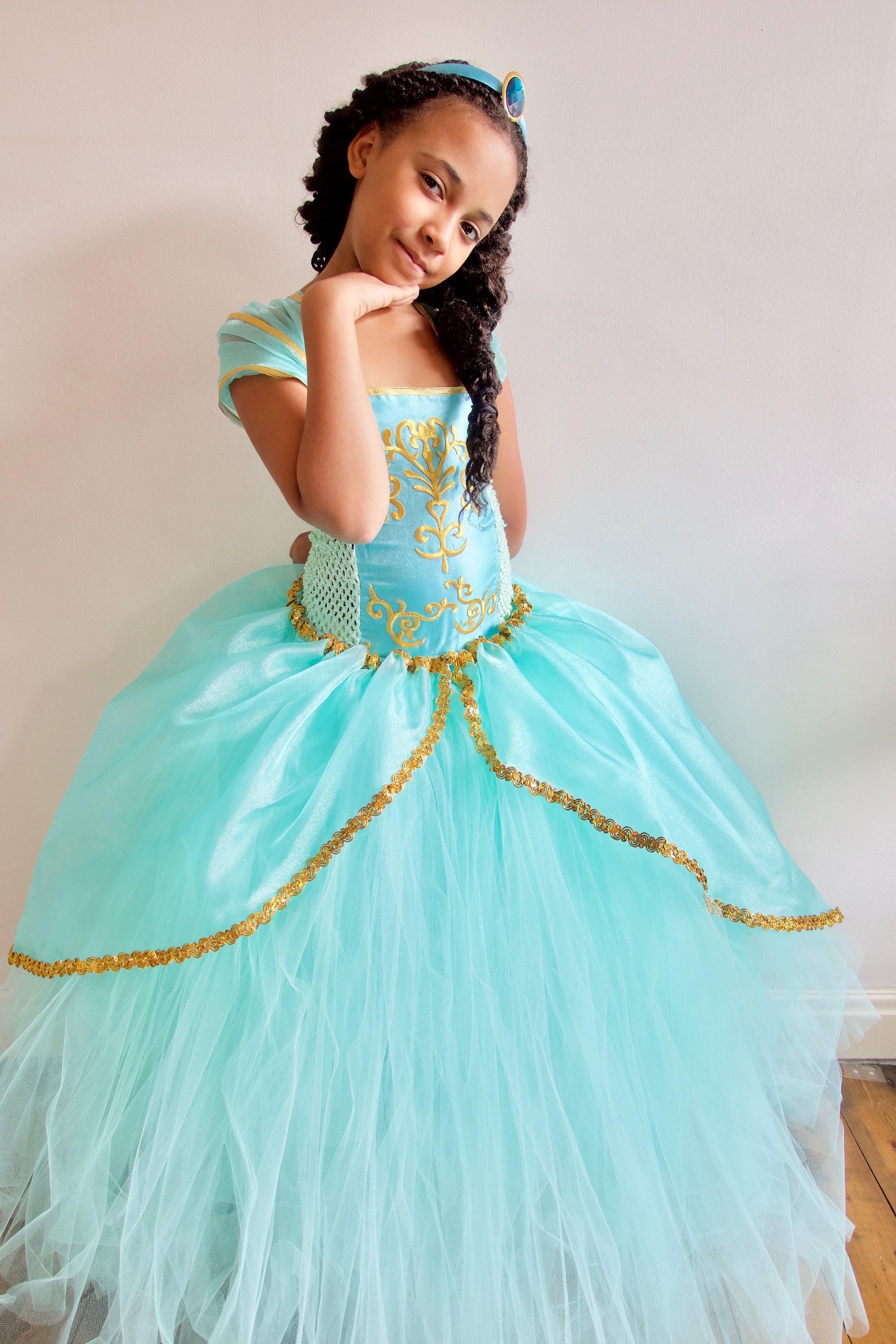Vestido inspirado en la princesa Jasmine incluye chaqueta bolero de piel sintetica fiesta graduacion tiara gratis hecho a medida. Etsy Mexico