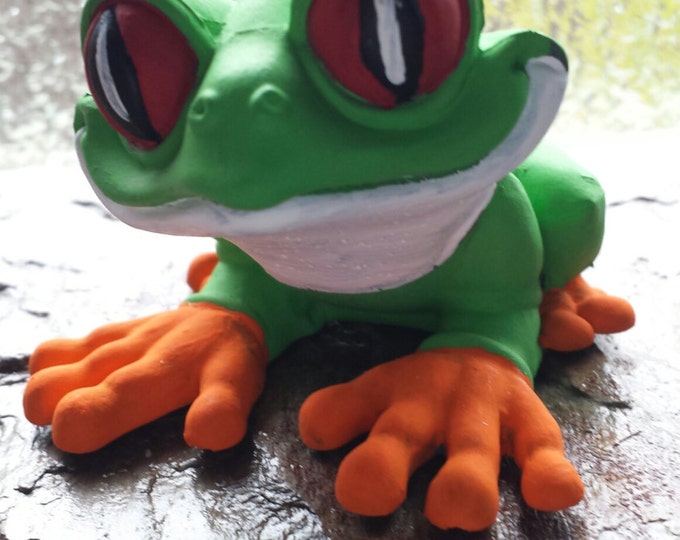 Tree Frog Figurine Garden Decoration Tree Frog Statue Etsy