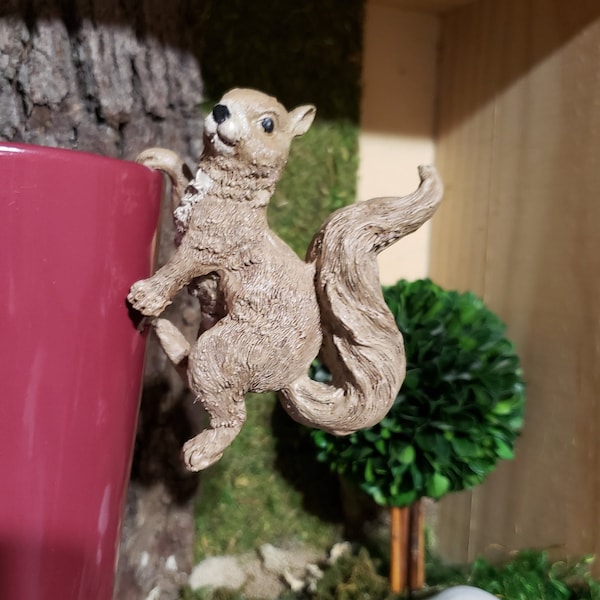 Squirrel pot hanger, garden decoration, for fairy gardens