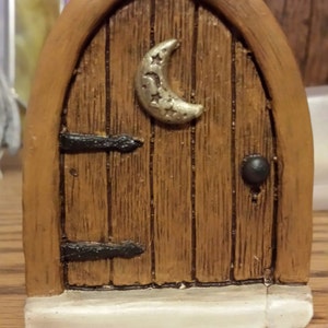 FAIRY DOOR, doorway to middle earth, Dream door