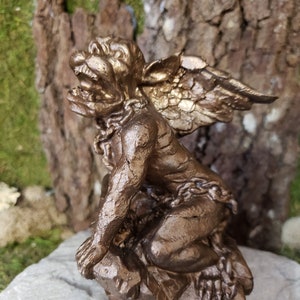 gargoyle statue, Gothic statue, Garden statue, Dragon
