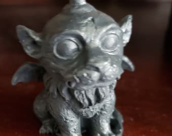 Mała figurka gargulca/Gargulce małego lwa