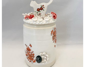 Flowers and Cats English Porcelain Jar