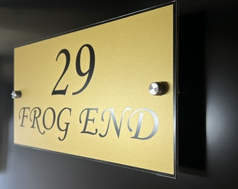 Aluminium Address House Signs in multiple sizes & colours. Outdoor aluminium signs.