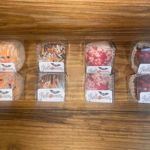 Halloween Kakaokakaobomben in loser Schüttung für Halloween-Partys, Klassenzimmer, Geschenke, Herbstfestideen, Erntedankfest, Süßes oder Saures