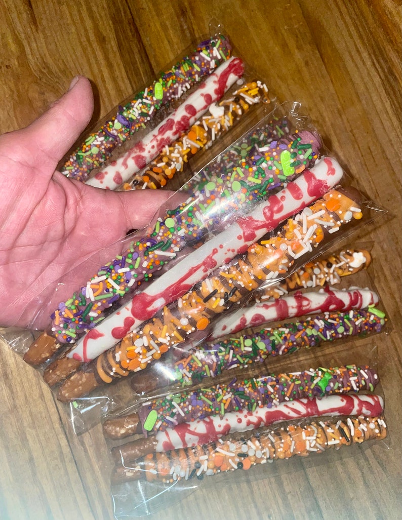 3 Chocolate Pretzel Sticks, Treats Snack Table, Holiday Party Favors ...