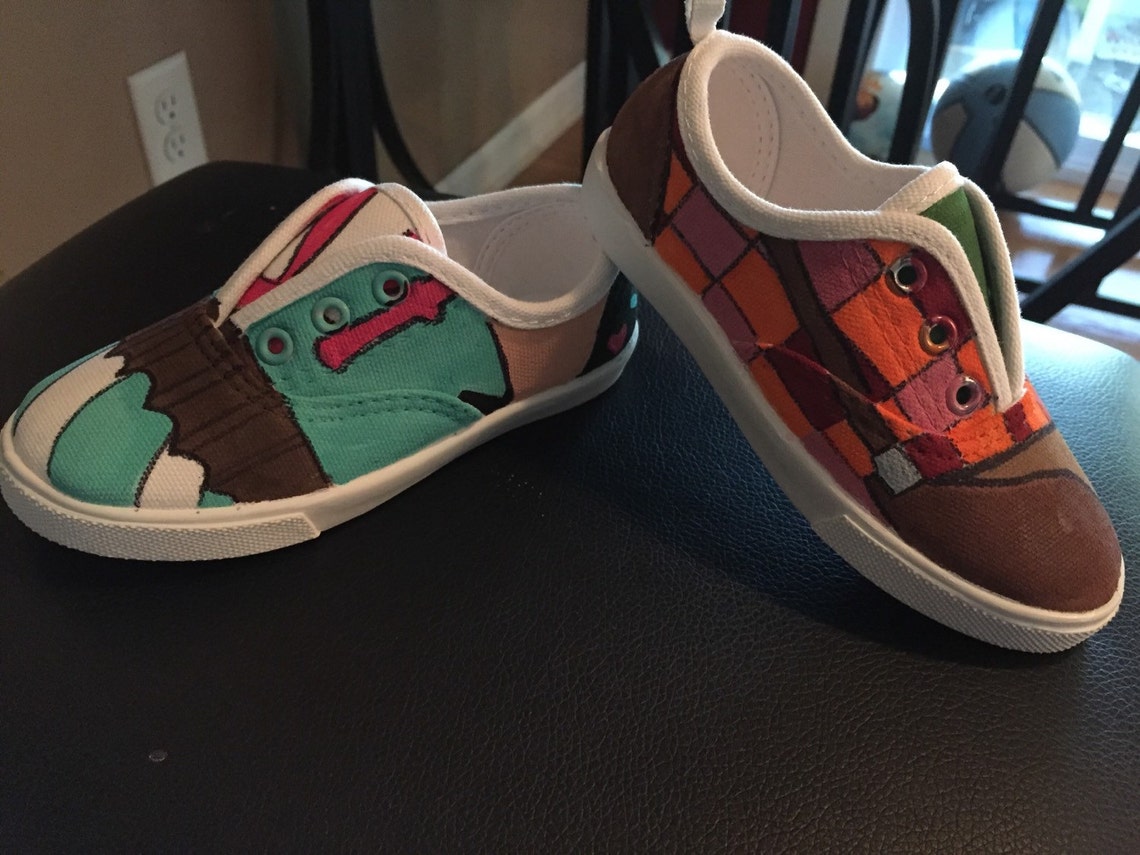 Wreck It Ralph Handpainted Shoes - Etsy