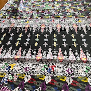 2 Yards Malaysian Batik Fabric Lightweight Cotton Floral Print Textile Sarong