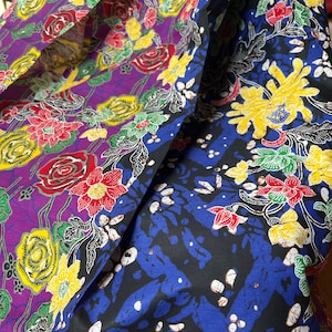 2 Yards Malaysian Batik Fabric Lightweight Cotton Floral Print Textile Sarong