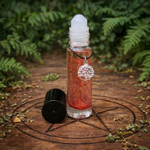 EMPATH Spiritual Perfume Oil.  For Protection From Energies That Drain You. Emotional Shielding & Boundaries. Witchy Perfume