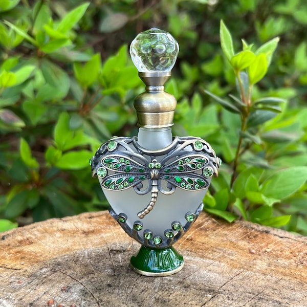 DRAGONFLY PERFUME BOTTLE. A Nature Lover Perfume Bottle. Beautiful For Keeping Your Favorite Oils & Perfumes In.