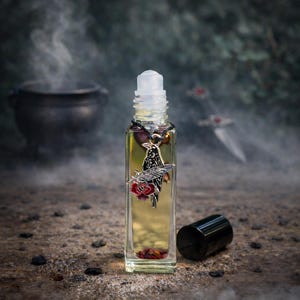 Morrigan Warrior Perfume Oil, Defensive Magic, Raven Charm, 6ml