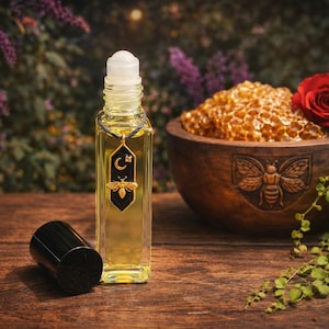 HONEY ROSE NIGHTS Spiritual Perfume Oil. For Intoxicating Allure & Irresistible Attraction. Come To Me Oil. Witch Apothecary image 1