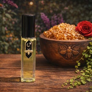 HONEY ROSE NIGHTS Spiritual Perfume Oil. For Intoxicating Allure & Irresistible Attraction. Come To Me Oil. Witch Apothecary image 2