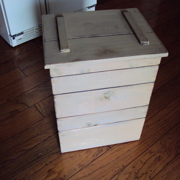 New Item,Trash Bin, Garbage Bin, Wood Bin, Trash Can, Garbage Can, Trash Holder, Garbage Holder, Wood Trash Bin, Storage Bin