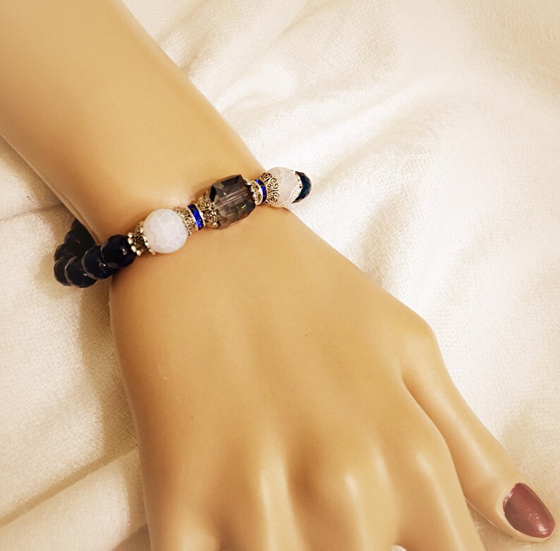 Protection Bracelet Yoga Jewelry #M157 Blue Agate Bracelet Blue Bracelet Mala Prayer Beads Healing Bracelet Gemstone Bracelet