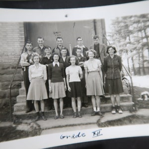 Lot of 5 Vintage Photos 1940s Glencoe Ontario High School Class Photos n1-16 zdjęcie 3