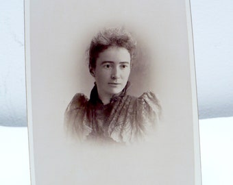 Cabinet Card Studio Photo Young Woman Portrait Brantford Ontario Park & Co P2