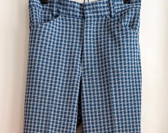 Pantalones acampanados con pliegues delanteros y estampado de pata de gallo azul de los años 70, talla pequeña.