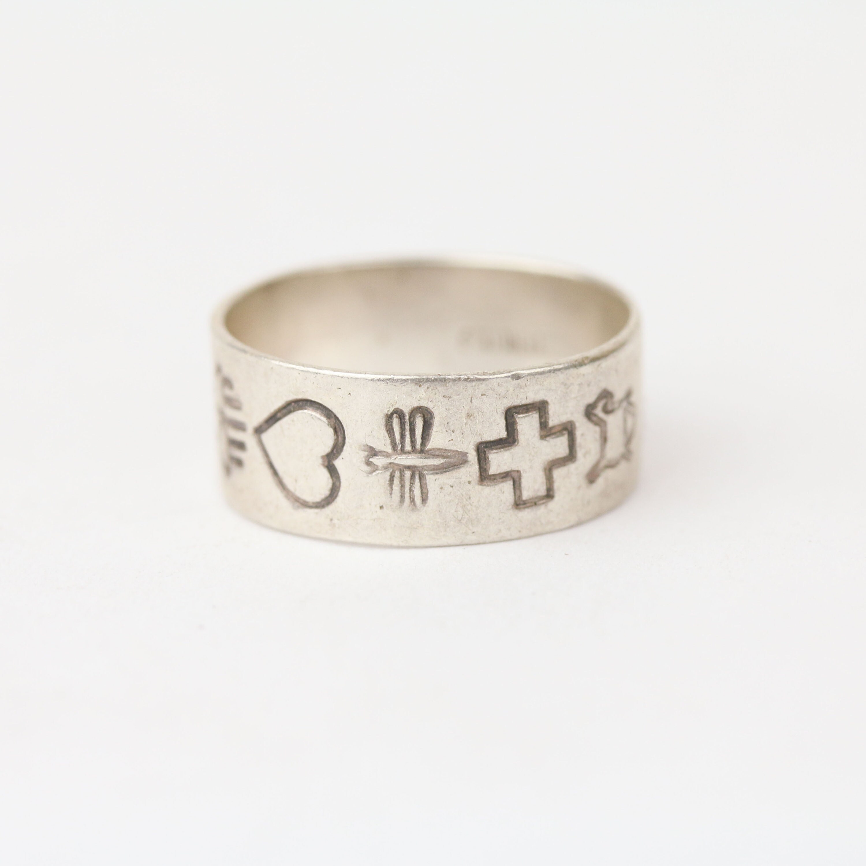 PATTERN PLAY Geometric Inlay Zuni Band Ring | Native