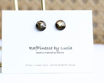 Titanium very small earrings studs, round, ideal for allergy sufferers, for sensitive skin, minimalist gifts for her, hypoallergenic