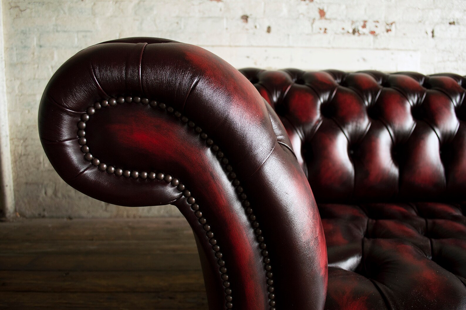 Handmade Traditional 3 Seater Antique Red Leather Chesterfield | Etsy