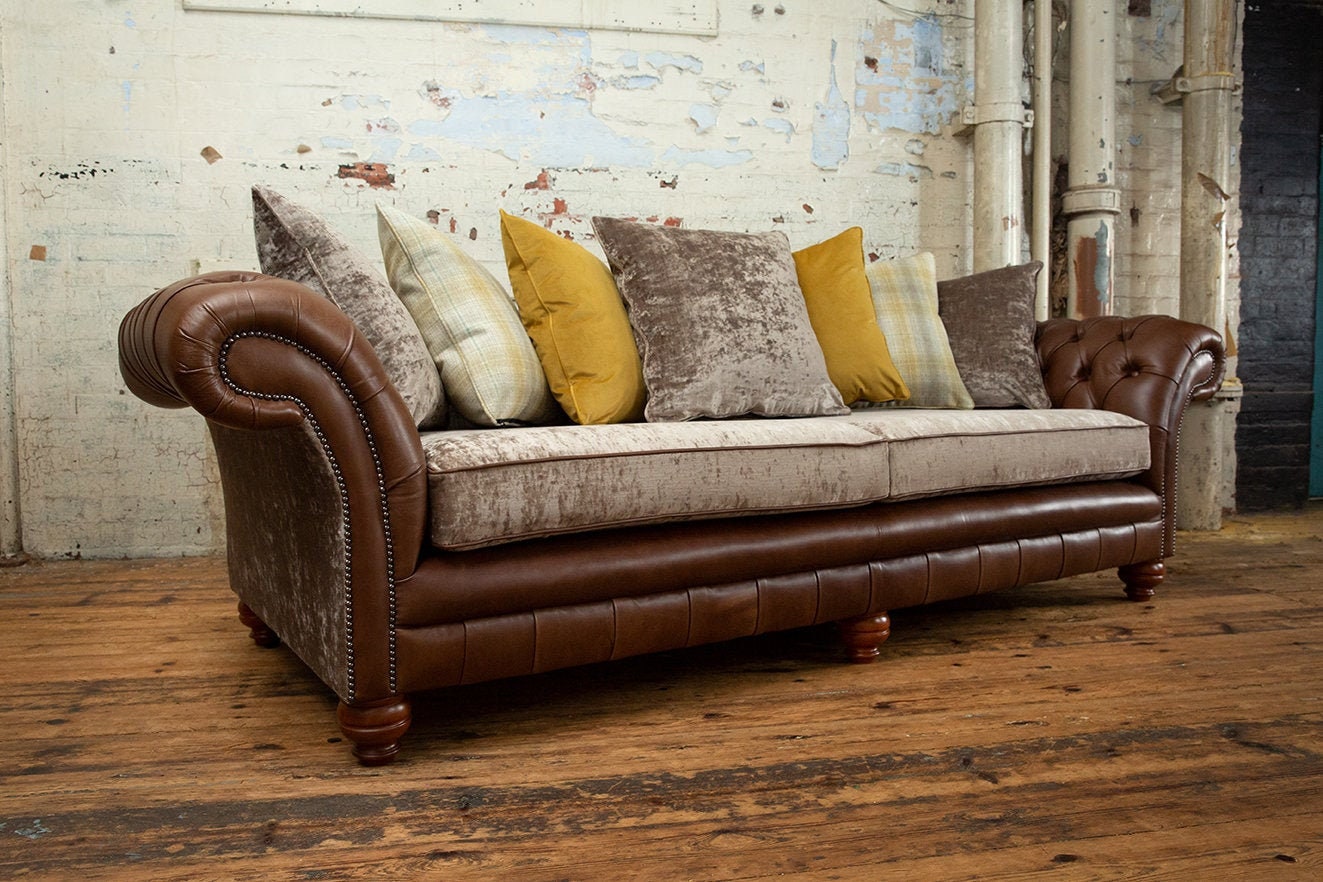 5 Reasons To Love Faux Leather Sofas, Leather Sofas