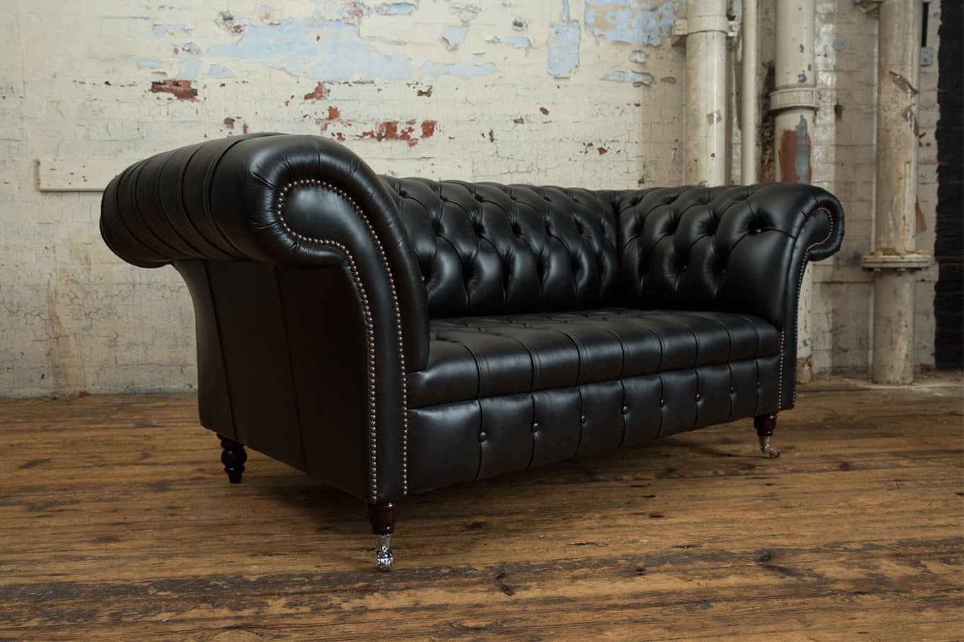 Vintage black on sale leather couch