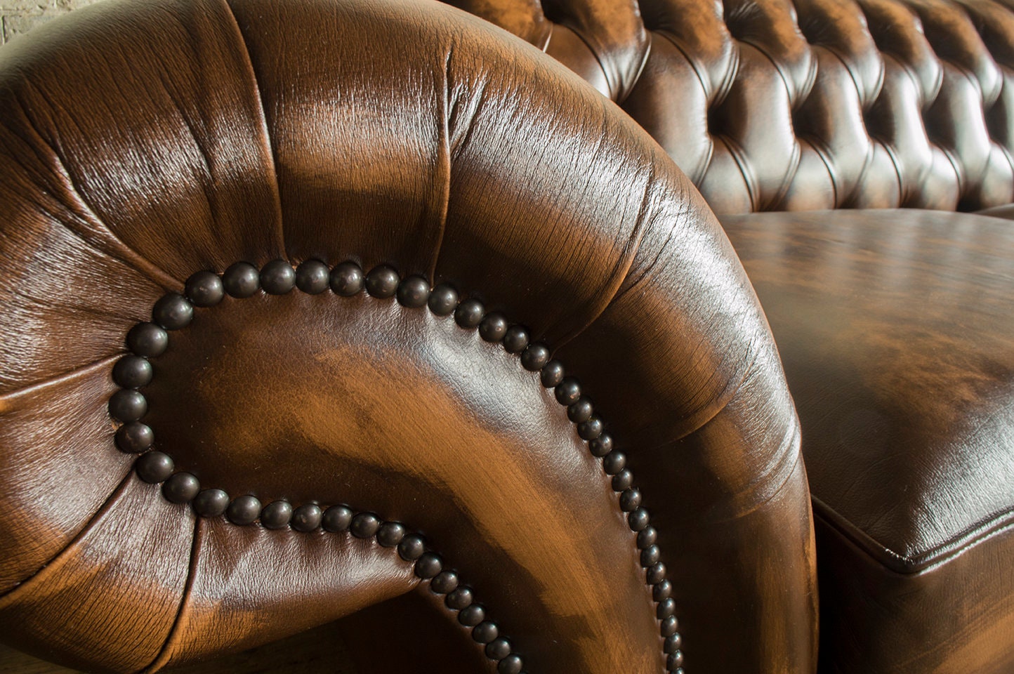 Large Handmade 3 Seater Antique Tan Leather Chesterfield Sofa - Reflex ...