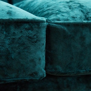 British Handmade 3 Seater Dark Teal Crushed Velvet Chesterfield Sofa ...