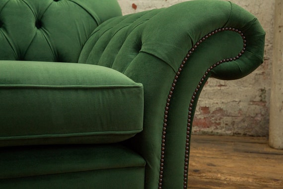 Green snuggle online chair