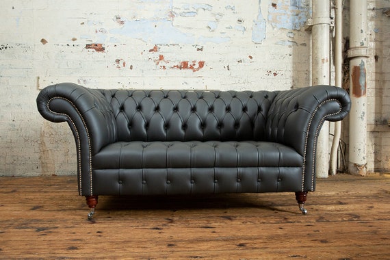Grey leather 2 online seater chesterfield sofa